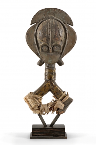 Figure de reliquaire Mbulu Ngulu (Kota)